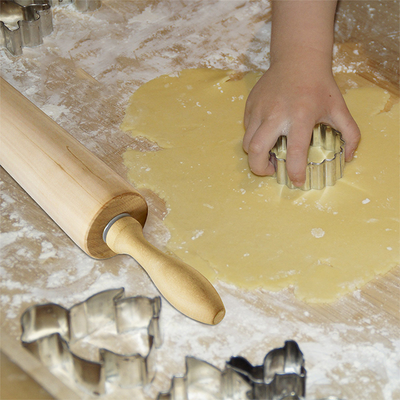 Rolling Pin - Classic Wood - Ideal for Baking Needs - Professional Dough Roller